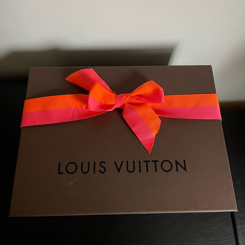 Louis Vuitton large box